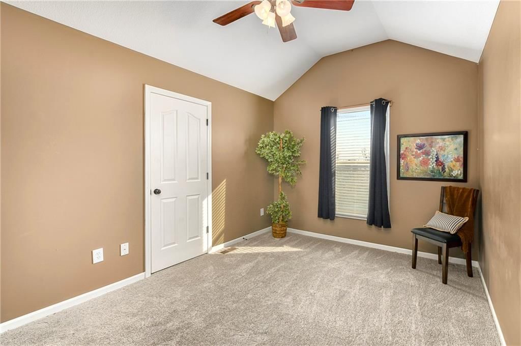 2205 SW Hawk View Road — photo 30