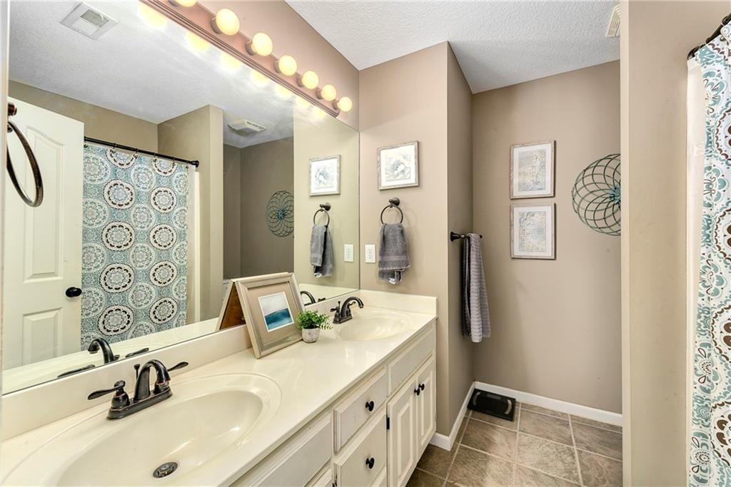 2205 SW Hawk View Road — photo 35