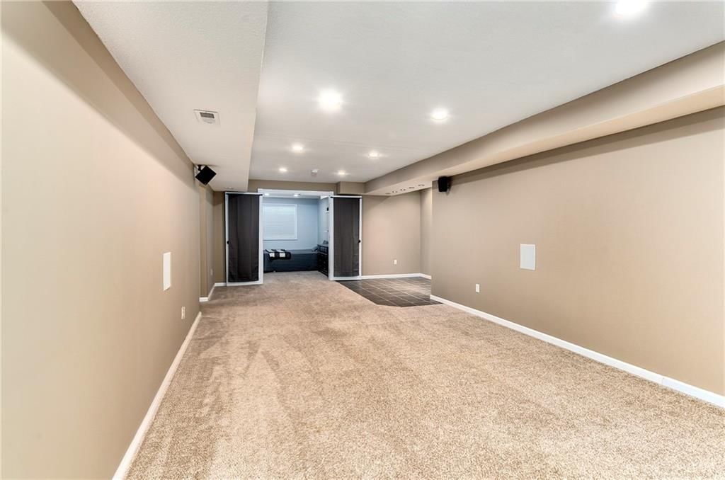 2205 SW Hawk View Road — photo 40