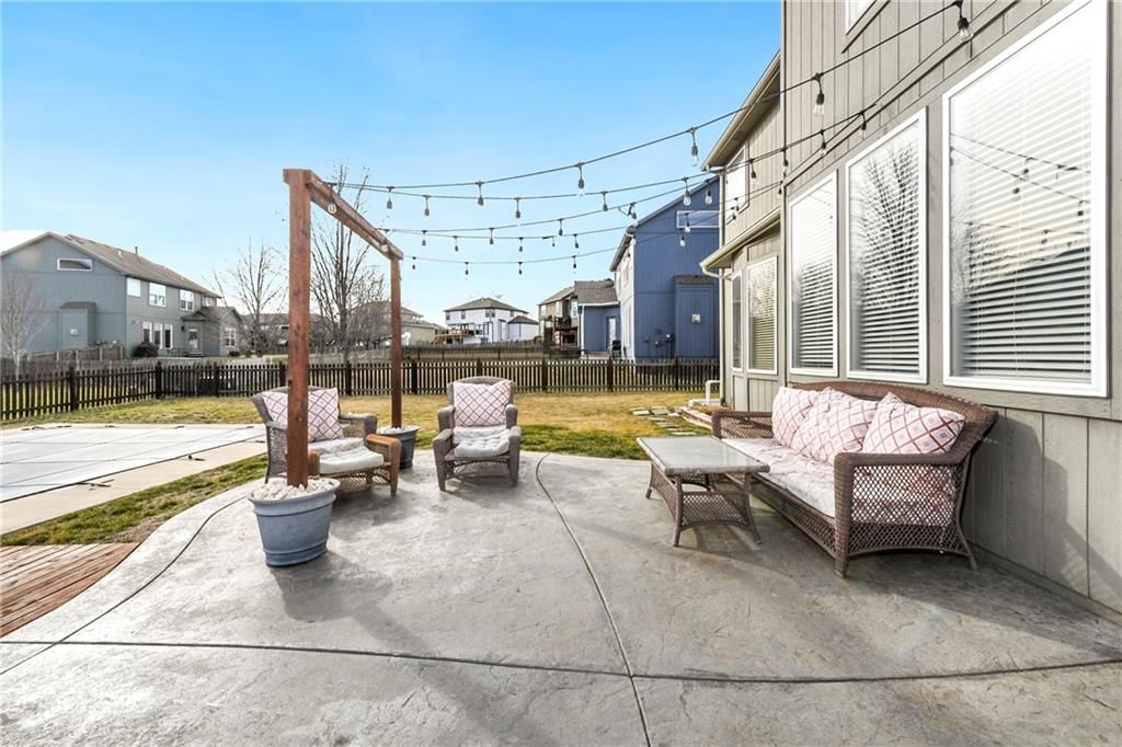 2205 SW Hawk View Road — photo 45