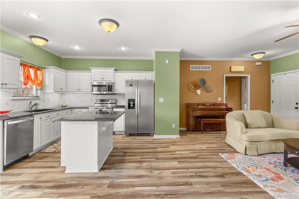 2705 S Haden Court — photo 10