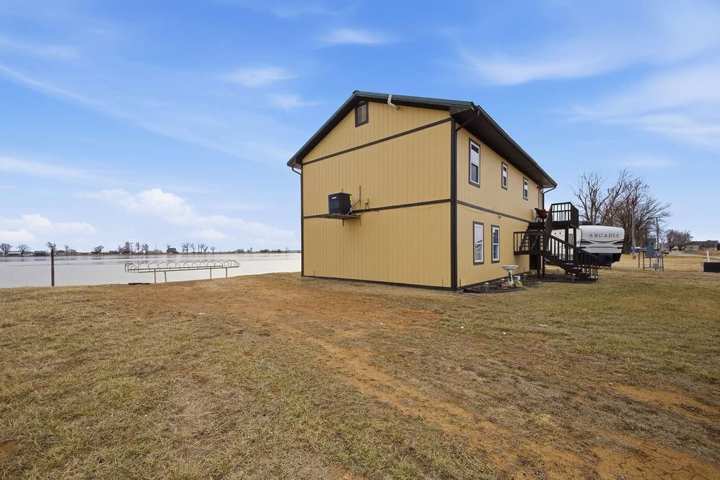 147 Ruwwe Drive — photo 12