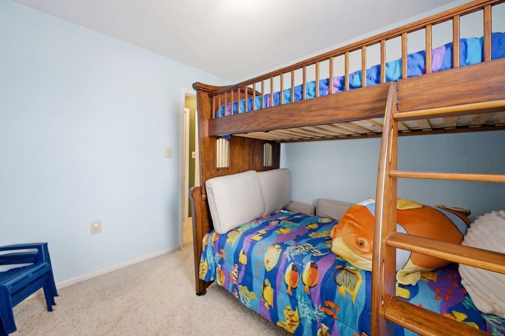 147 Ruwwe Drive — photo 29