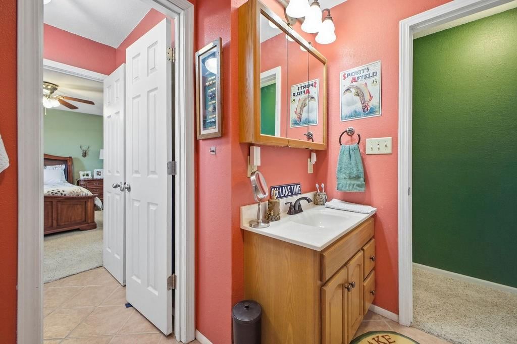 147 Ruwwe Drive — photo 32