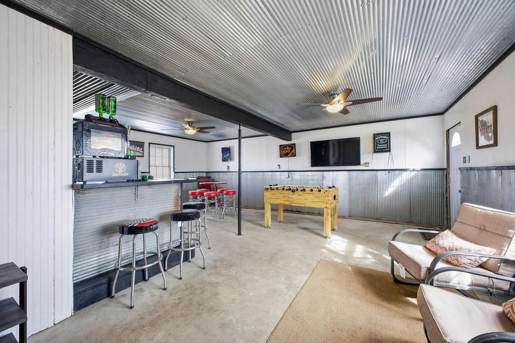 147 Ruwwe Drive — photo 36