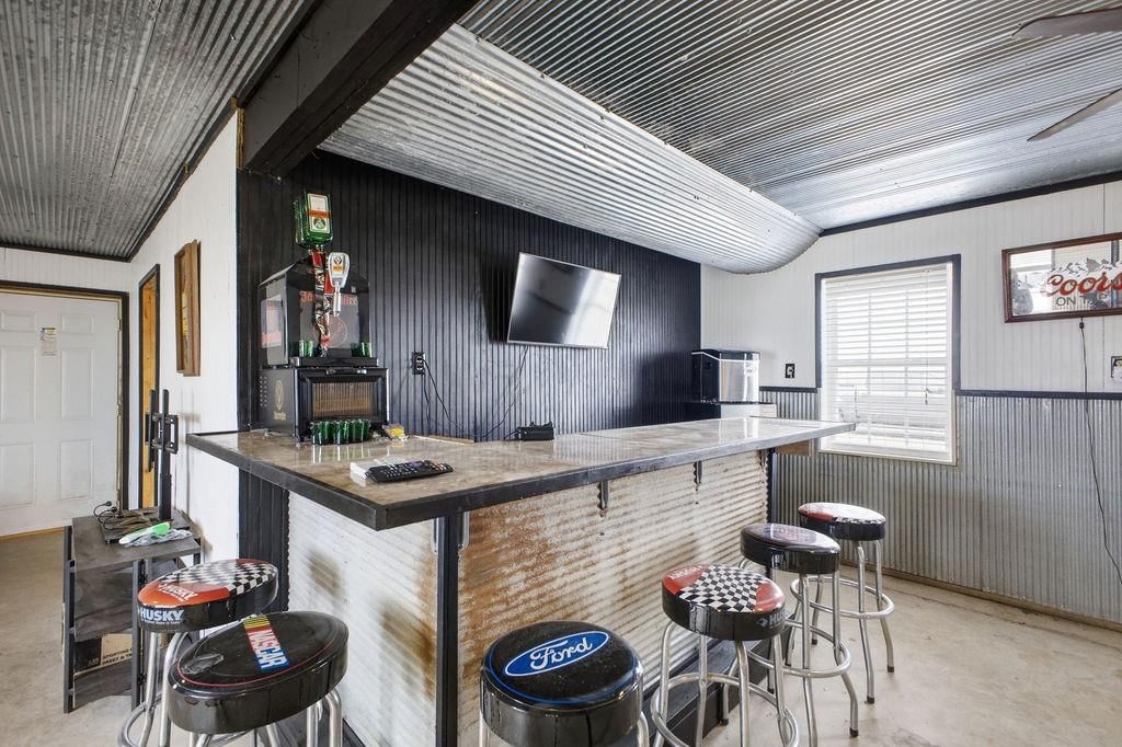 147 Ruwwe Drive — photo 40
