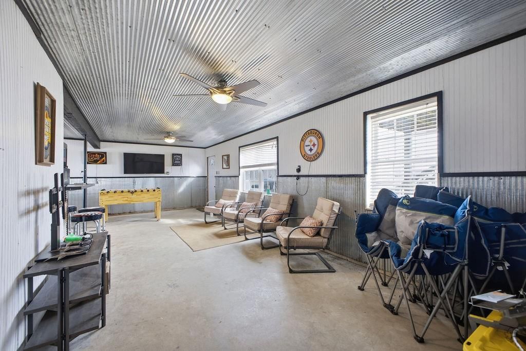 147 Ruwwe Drive — photo 41