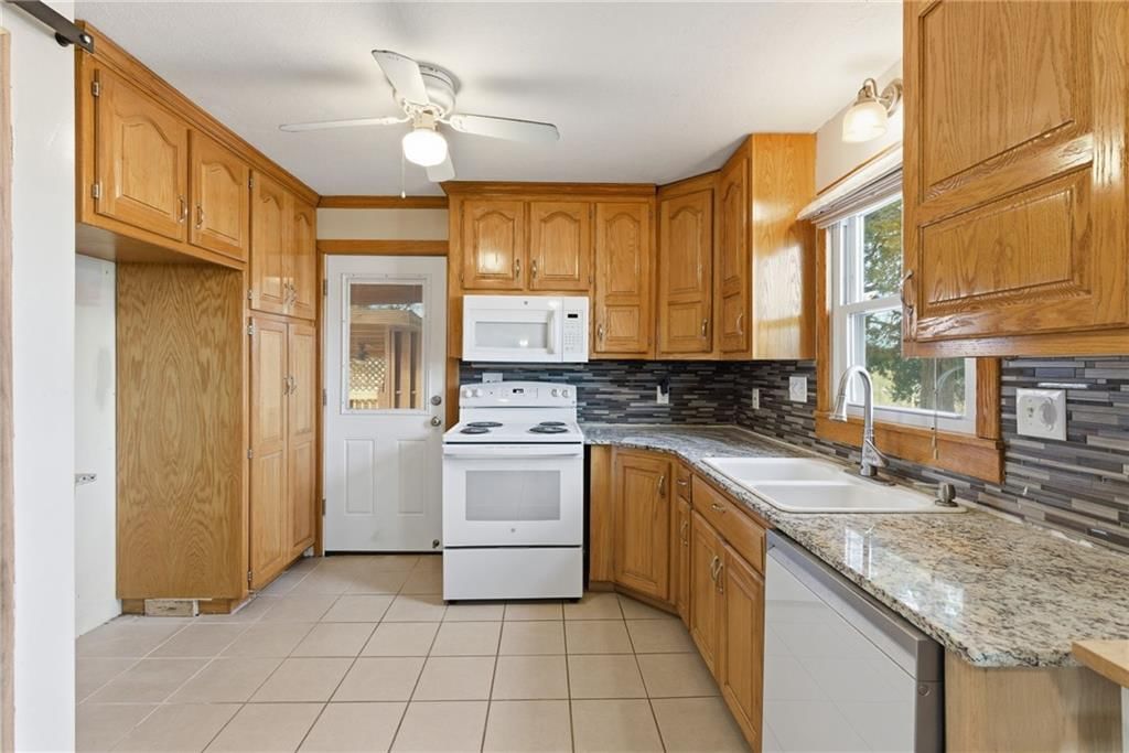 2720 S 42nd Street — photo 10