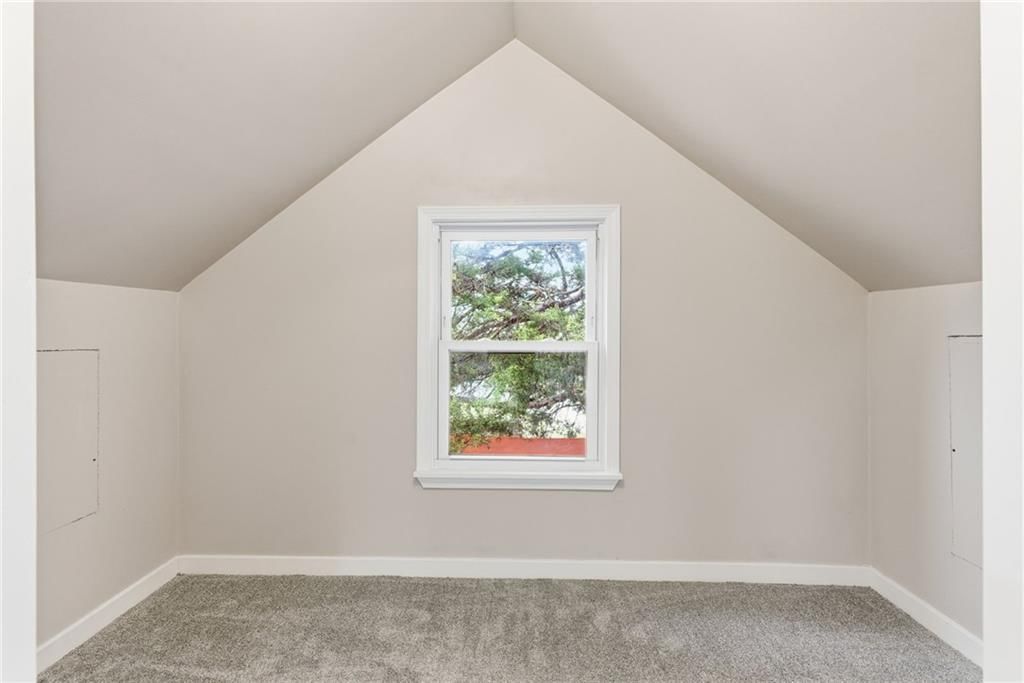 2720 S 42nd Street — photo 16