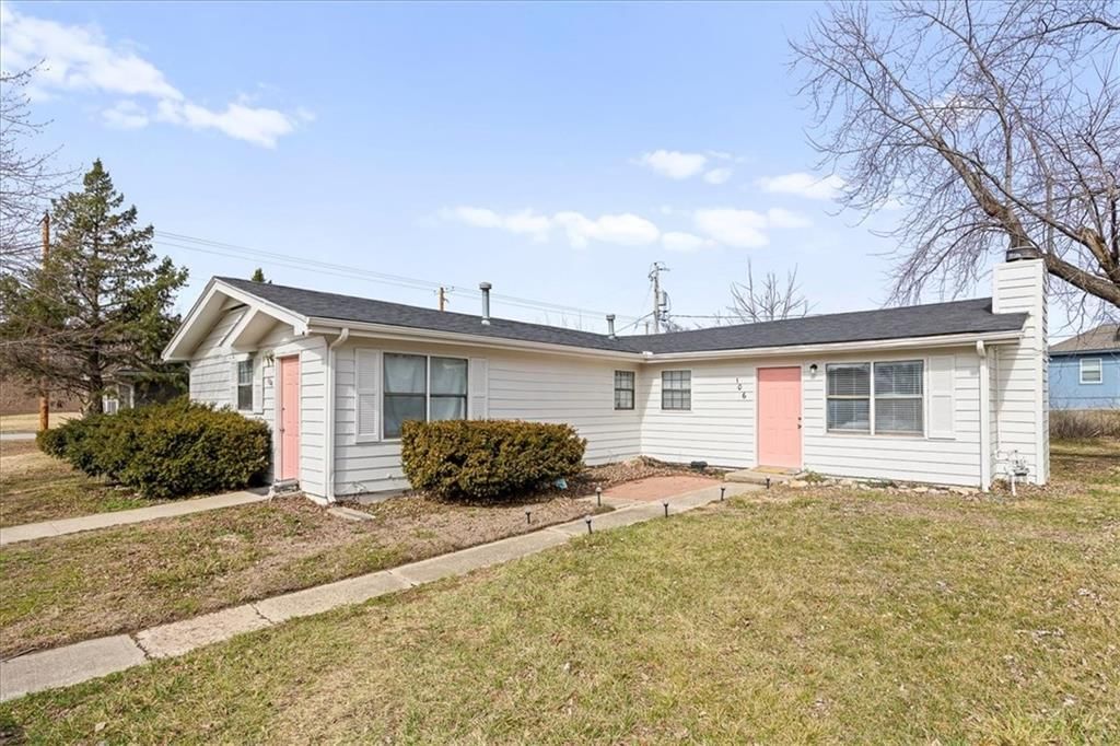 104 E SUNRISE Drive — photo 1
