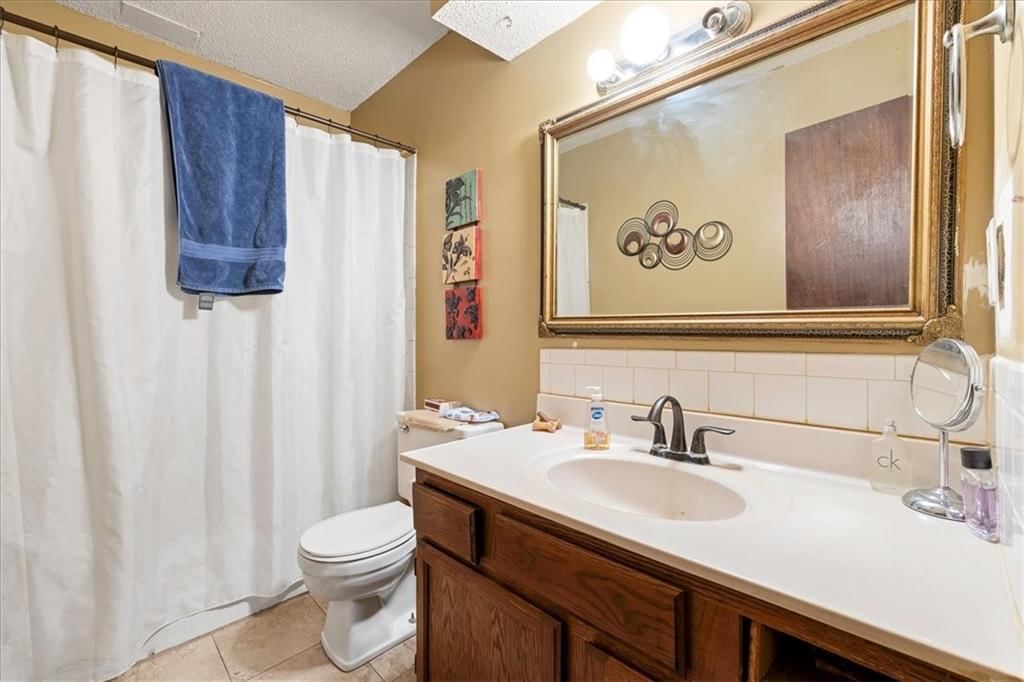 104 E SUNRISE Drive — photo 29