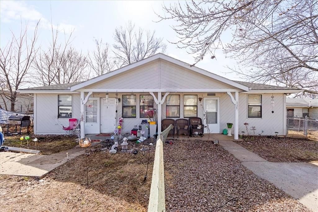 104 E SUNRISE Drive — photo 32