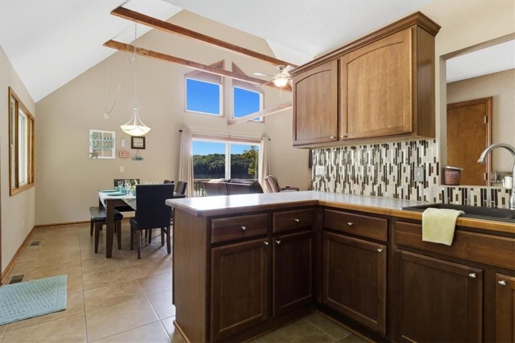 26250 Herring Court — photo 8