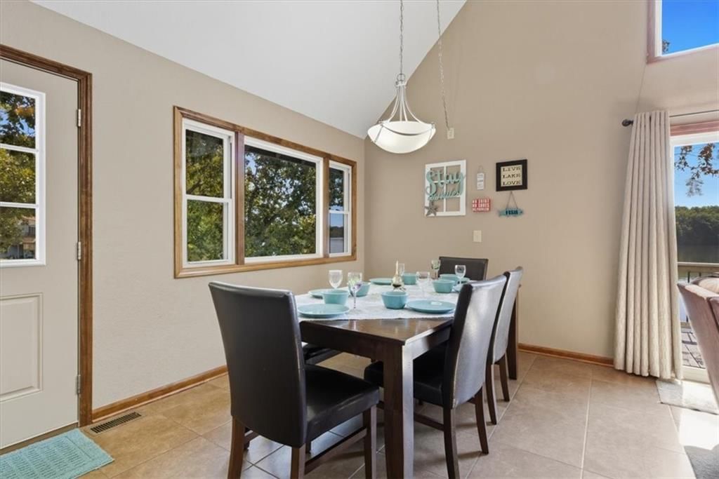 26250 Herring Court — photo 10
