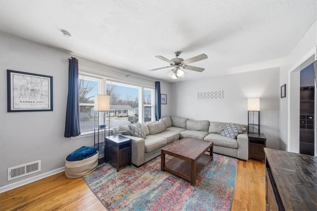 6517 Melrose Lane — photo 4
