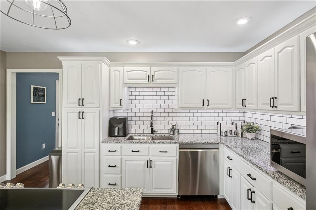 1509 Independence Drive — photo 14