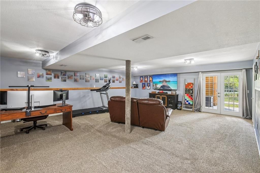 1509 Independence Drive — photo 29