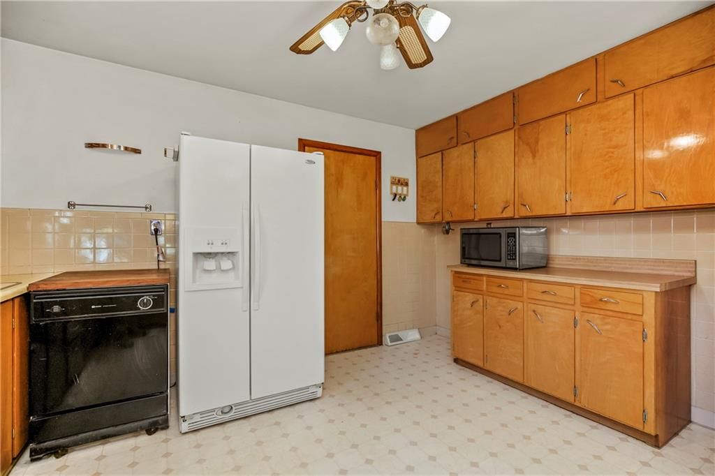 6215 Sterling Avenue — photo 10