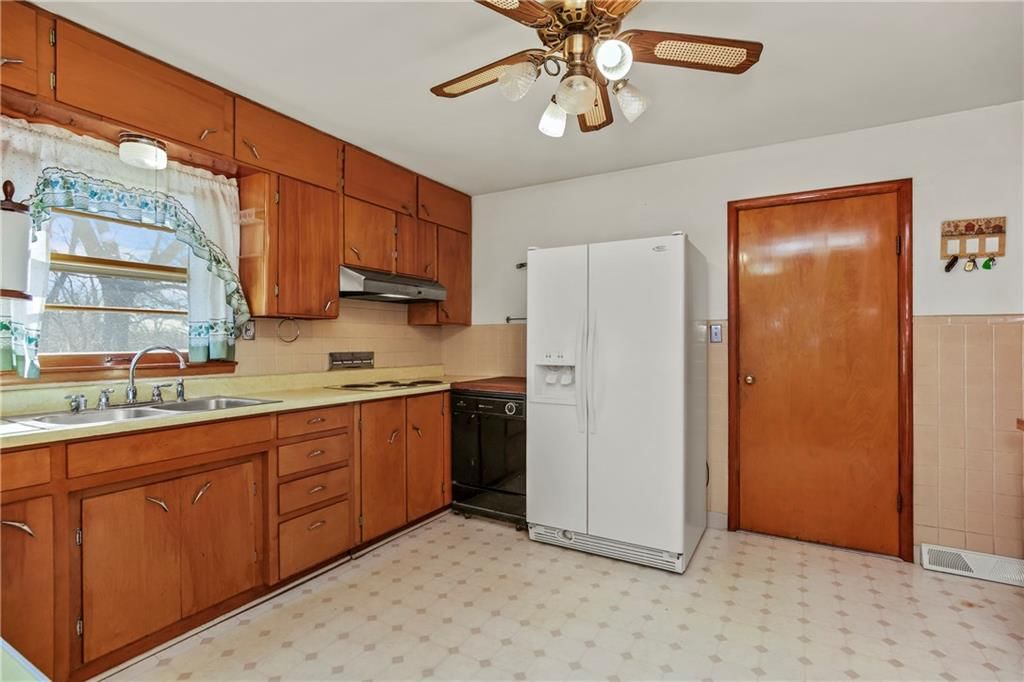 6215 Sterling Avenue — photo 12