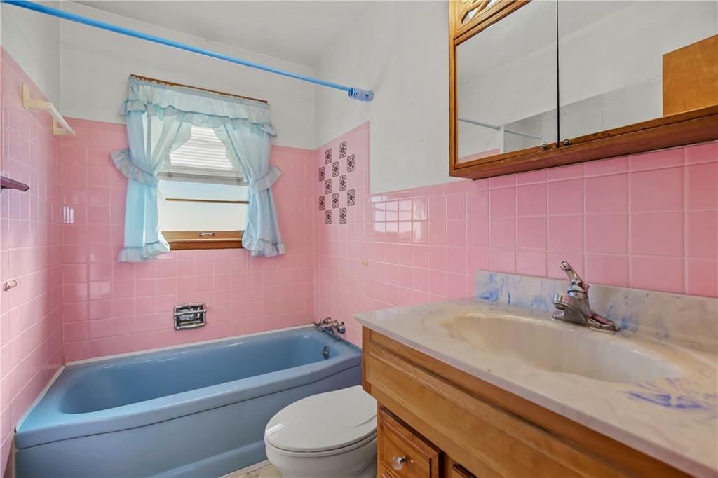 6215 Sterling Avenue — photo 22