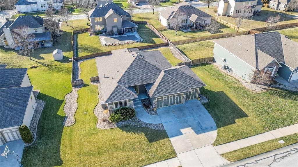 4328 SE TROTTER Drive — photo 40