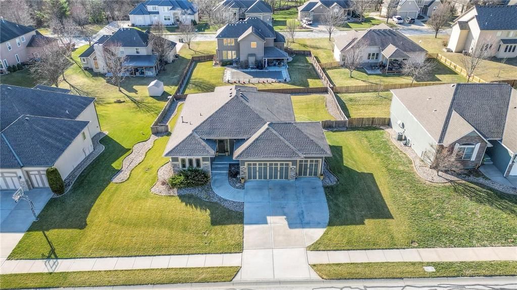 4328 SE TROTTER Drive — photo 41