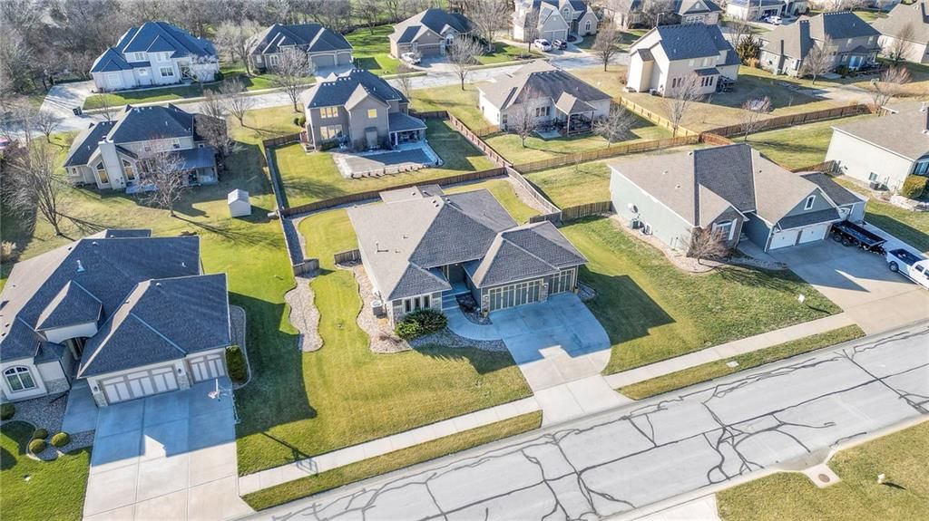 4328 SE TROTTER Drive — photo 43