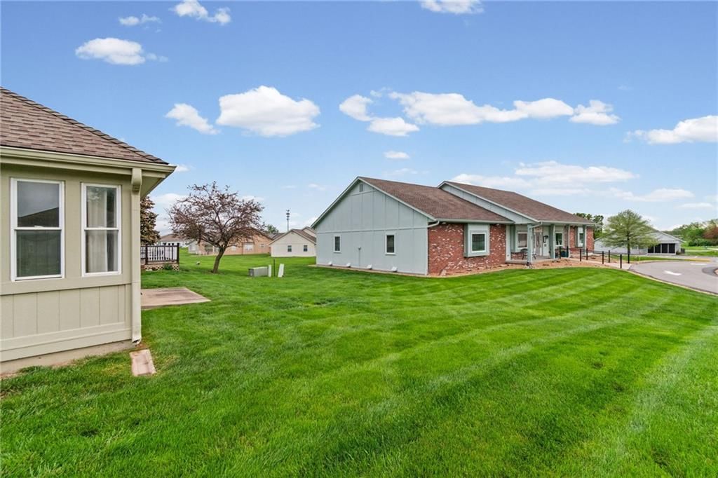 515 S Saturn Drive — photo 29