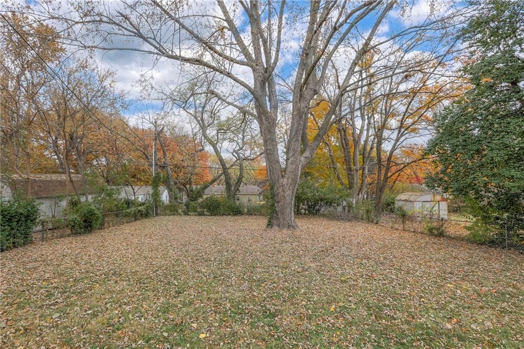 3037 S Scott Avenue — photo 25