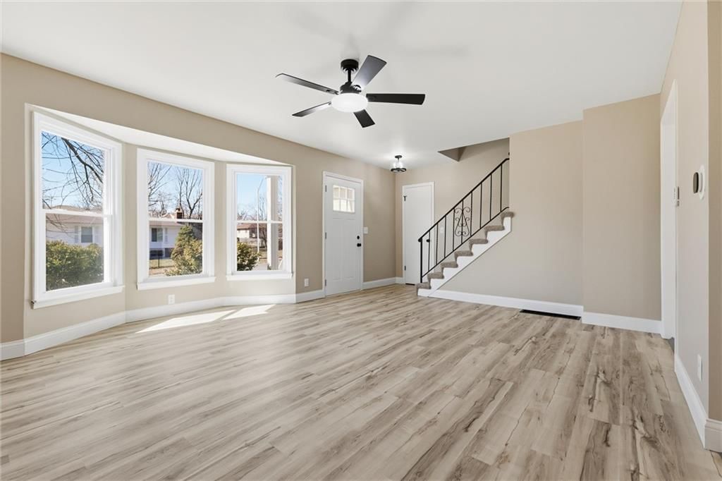 8821 Lane Avenue — photo 4