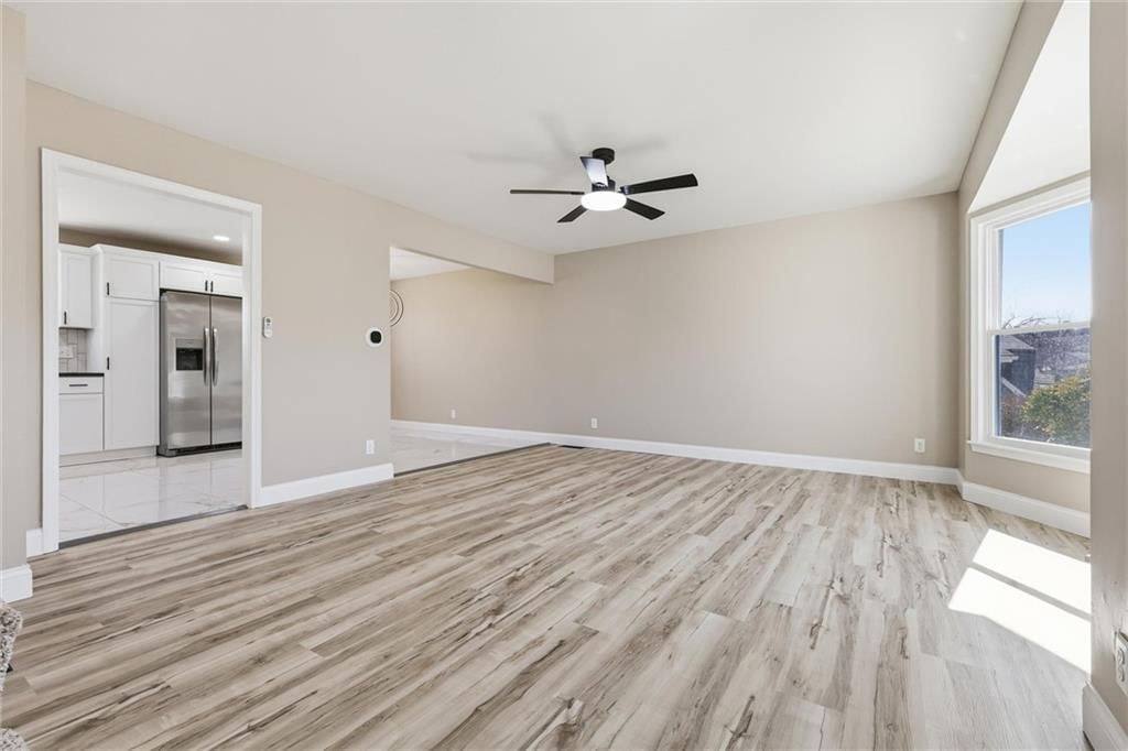 8821 Lane Avenue — photo 7