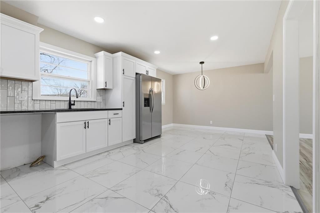 8821 Lane Avenue — photo 15