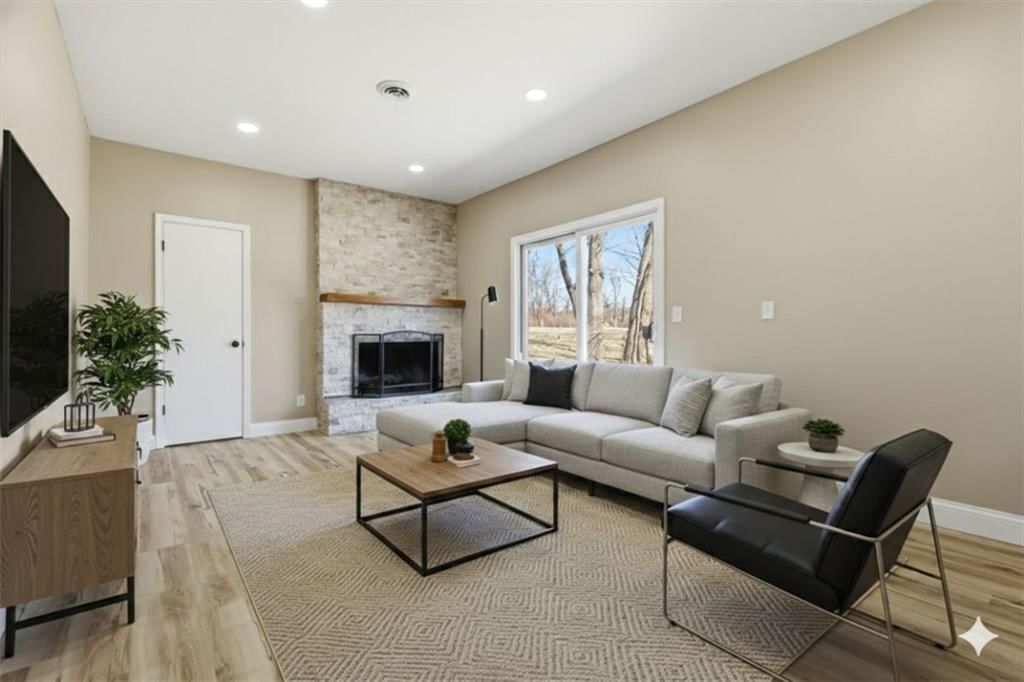 8821 Lane Avenue — photo 18