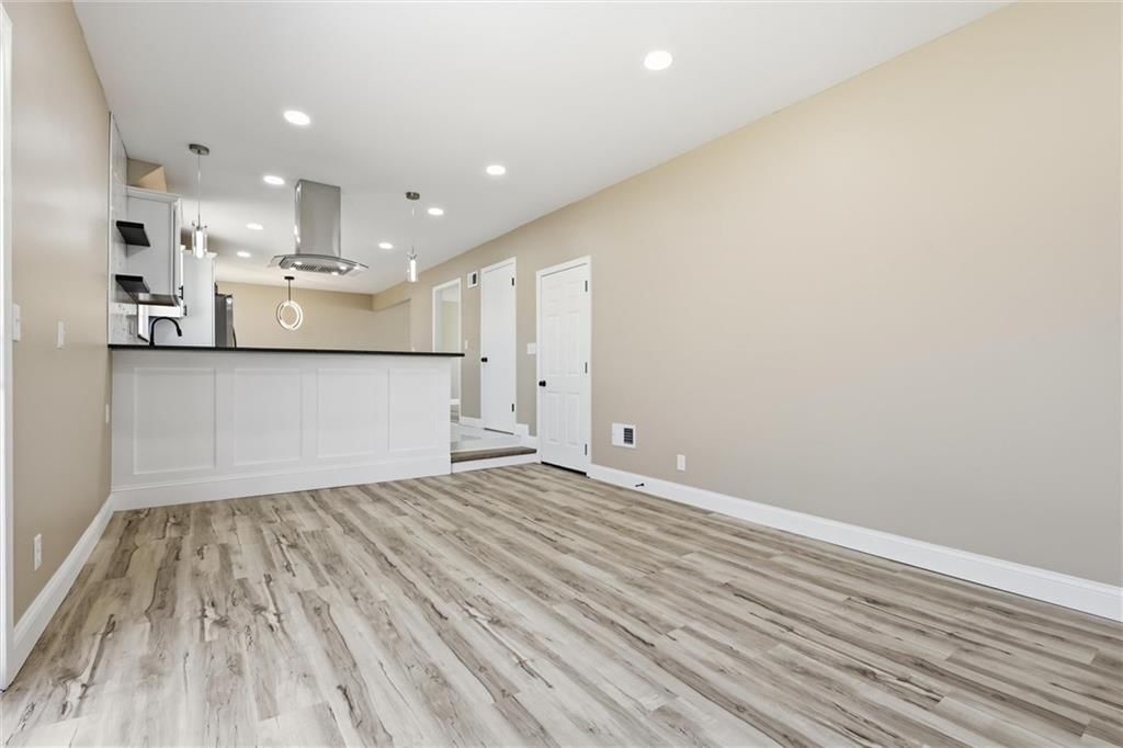 8821 Lane Avenue — photo 19