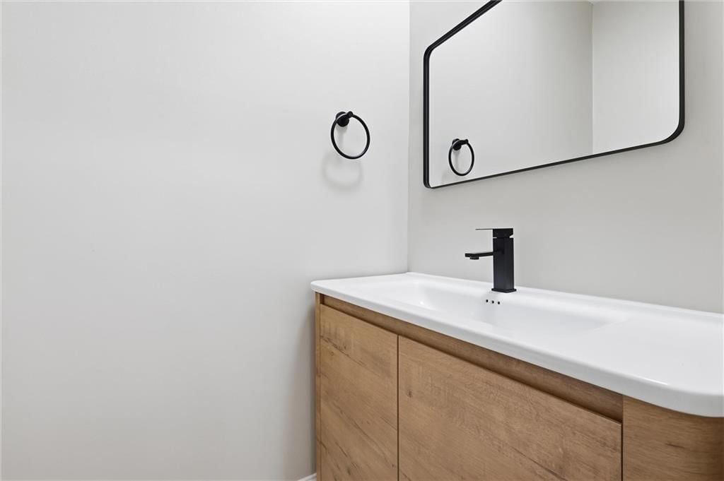 8821 Lane Avenue — photo 20