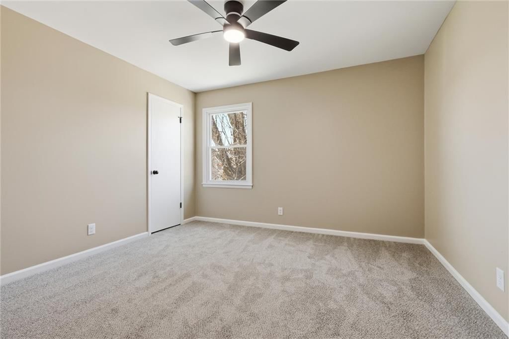 8821 Lane Avenue — photo 25