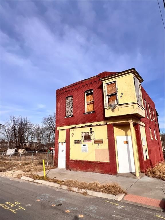 2031 Indiana Avenue, Kansas City, MO