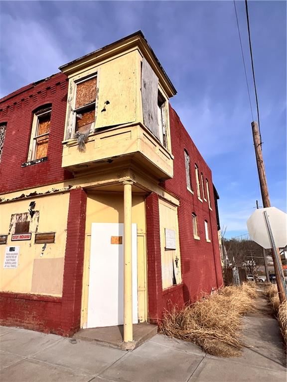 2031 Indiana Avenue — photo 4