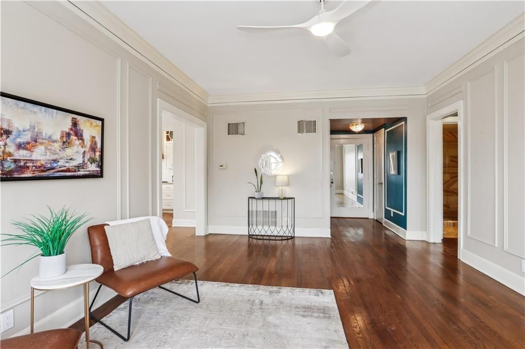 4618 Warwick Boulevard — photo 3