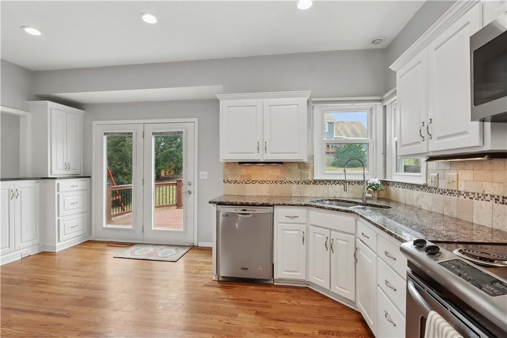 11501 Conser Street — photo 12