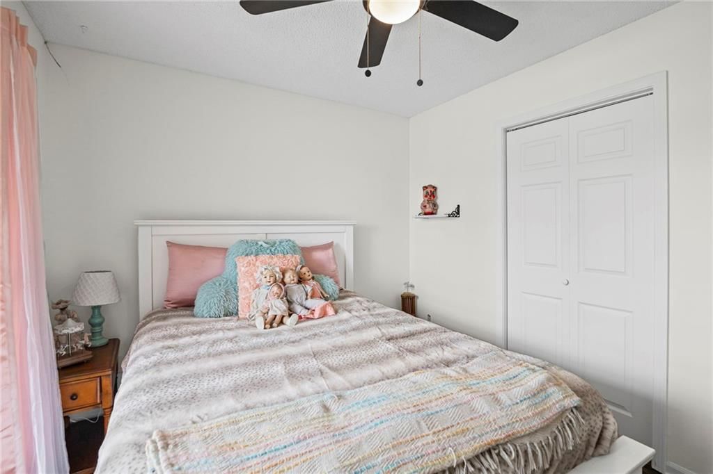 727 Country Lane — photo 10