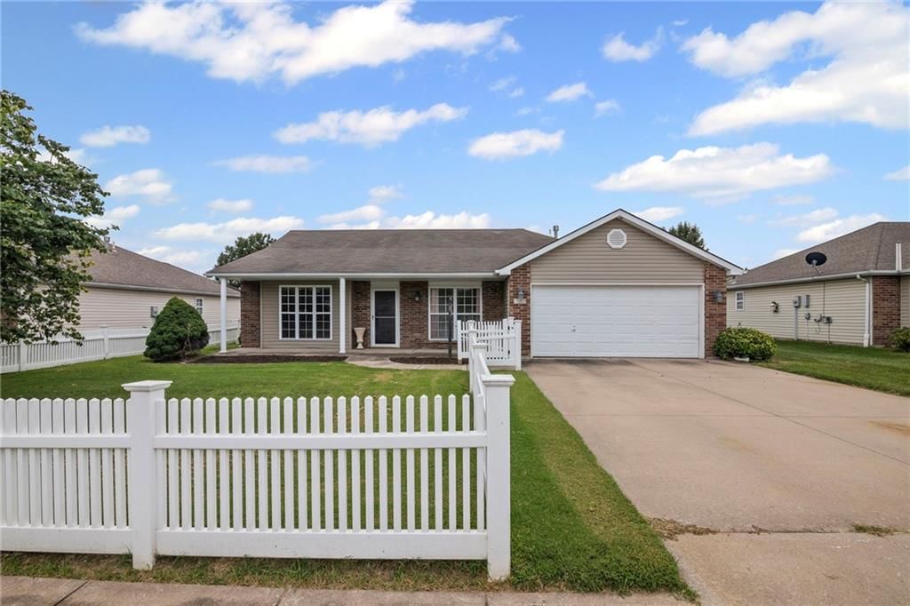 727 Country Lane — photo 18