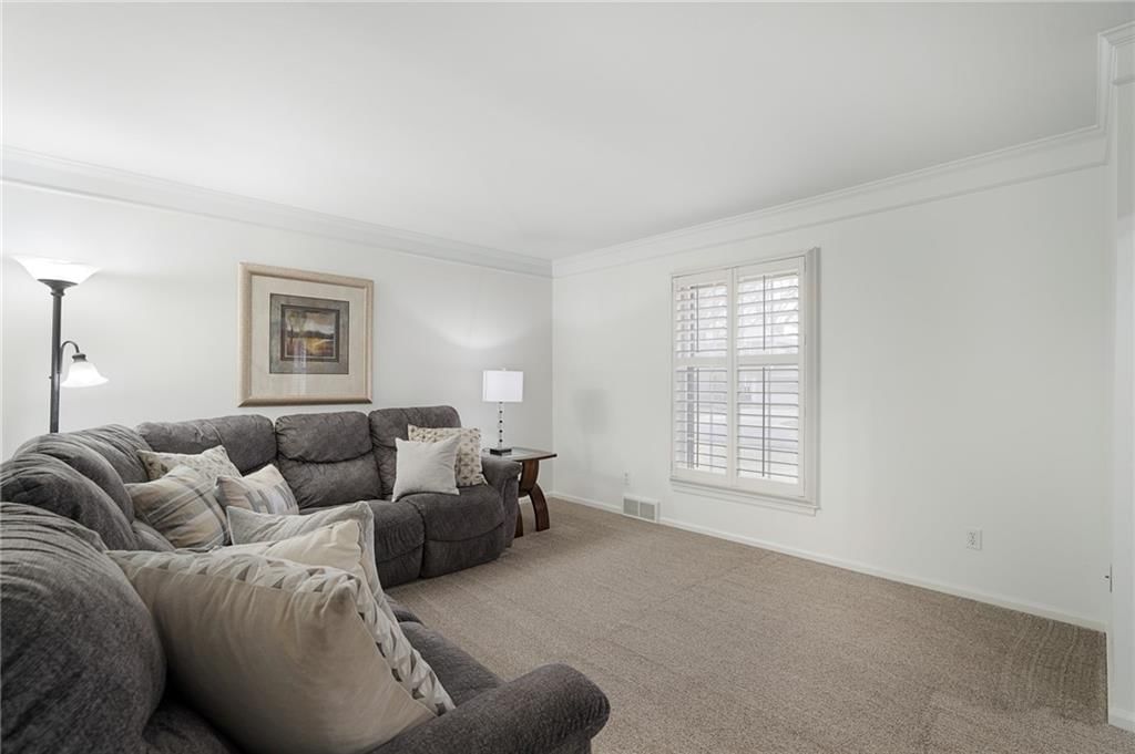 9810 W 100th Terrace — photo 6