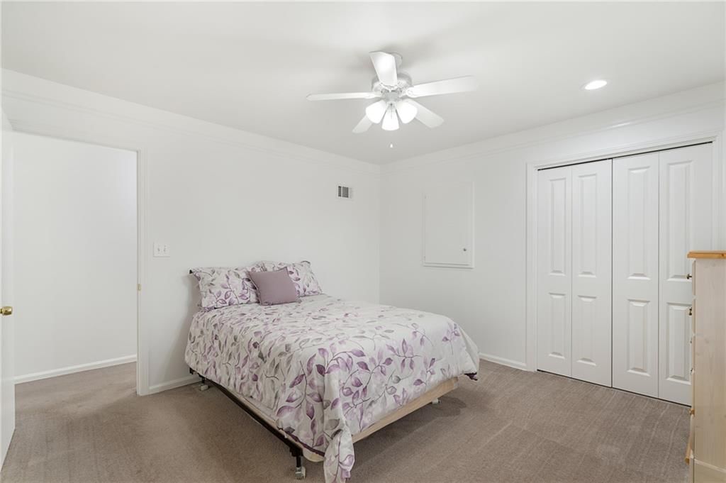 9810 W 100th Terrace — photo 19