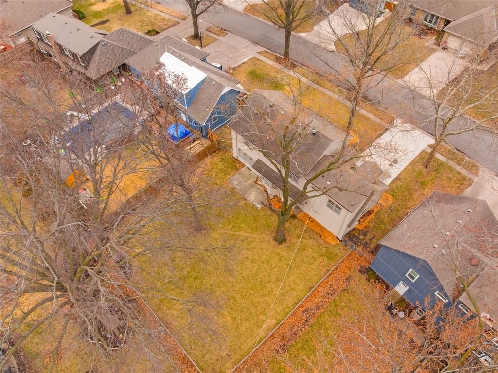 9810 W 100th Terrace — photo 24