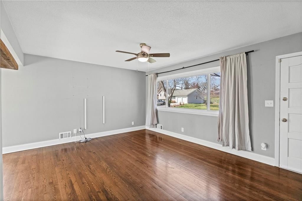 6507 N Walrond Avenue — photo 5