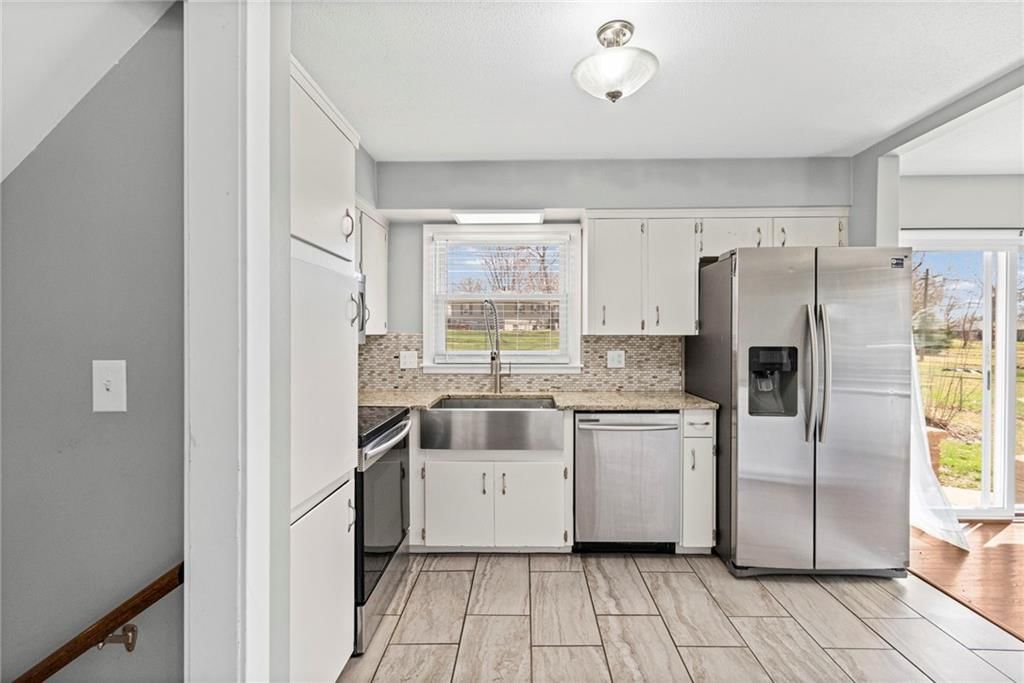 6507 N Walrond Avenue — photo 10