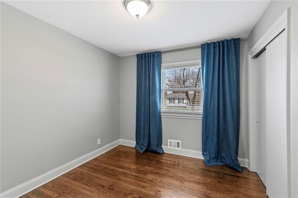 6507 N Walrond Avenue — photo 15