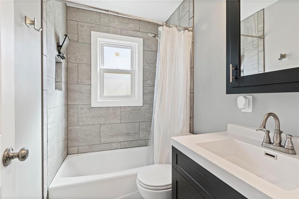 6507 N Walrond Avenue — photo 17