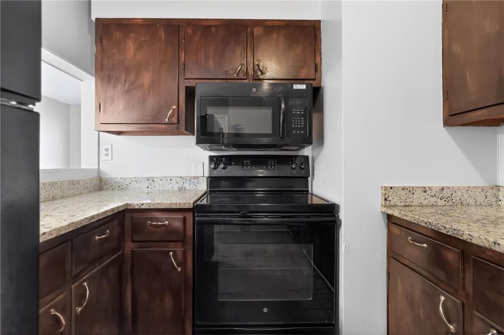 7611 E 107th Street — photo 13